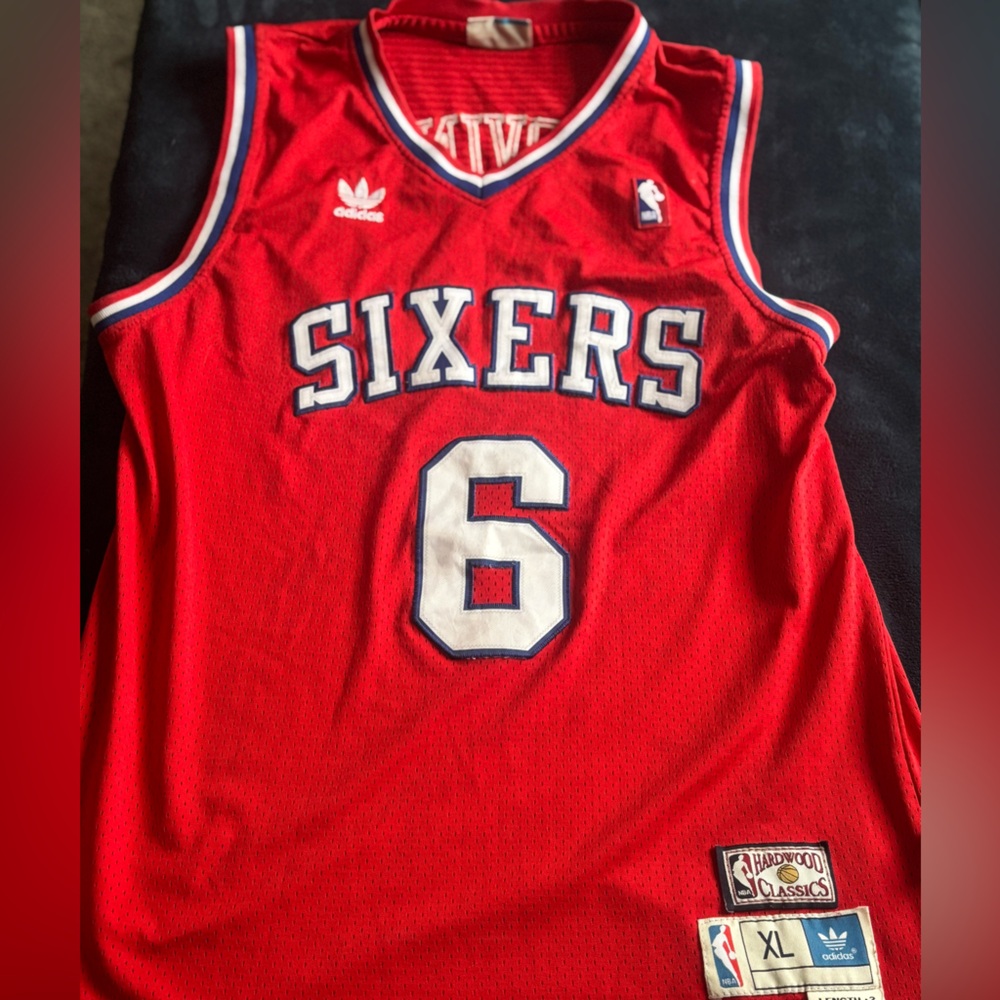 - Basketball Jersey’s